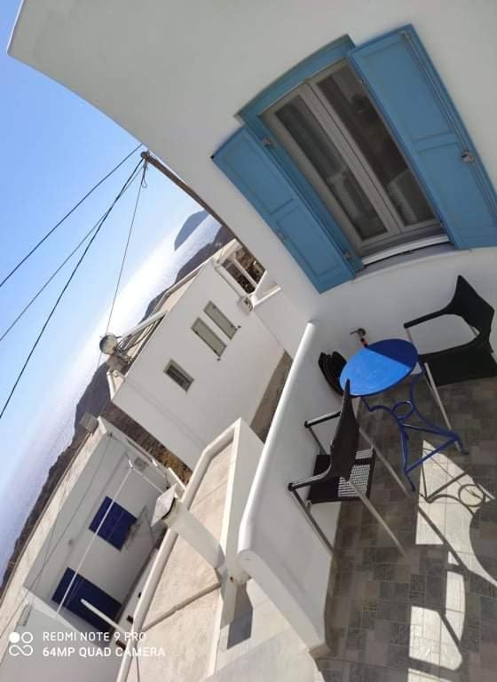 Anemoessa Studios Serifos Town Exteriér fotografie